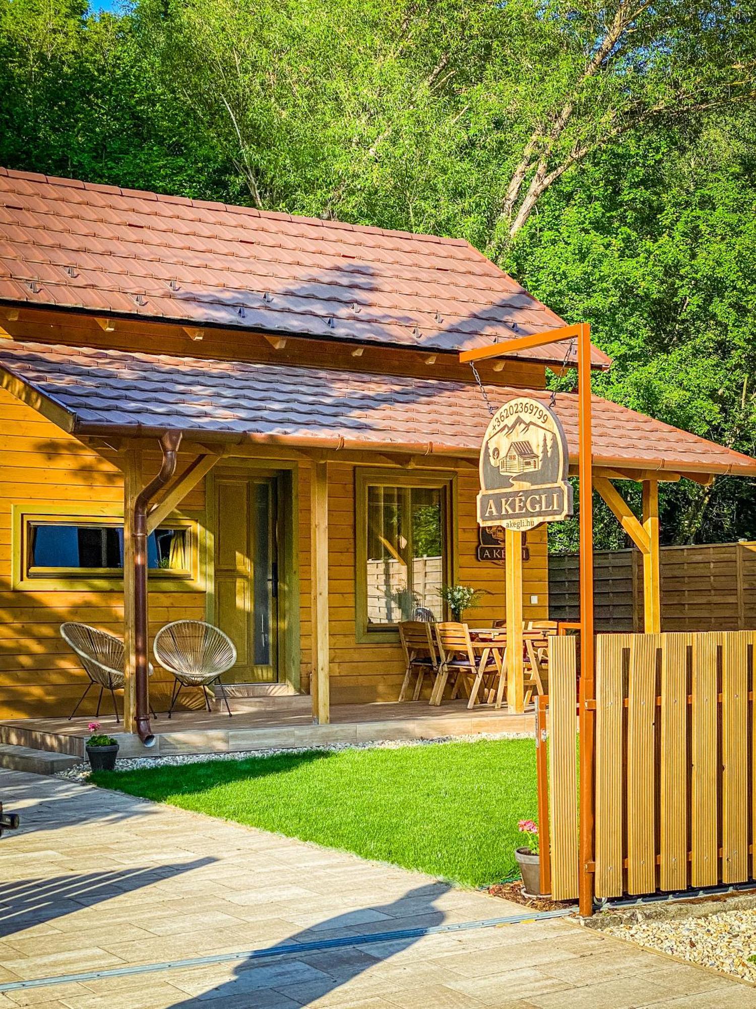 Villa A Kegli Háromhuta Esterno foto