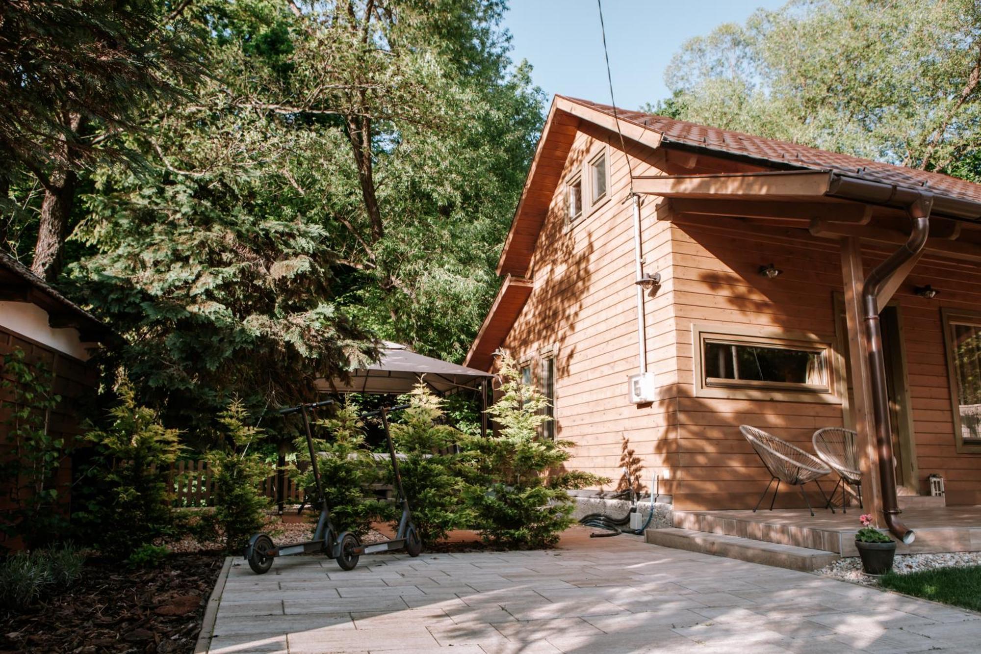 Villa A Kegli Háromhuta Esterno foto